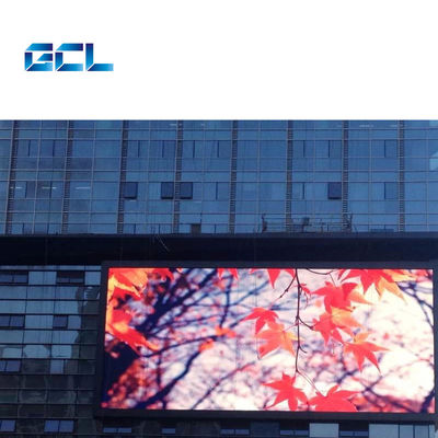 P8mm Pixel Pitch LED Medya Cephesi Yüksek Yenilenme Hızı LED Fabrika Ekranı