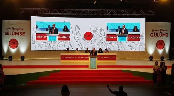 Gprime Serisi Özelliklendirilebilir İçeride Kiralama LED Ekranı GOB P1.5 P1.9 P2.6 Düğün Sahnesinin Dekorasyonu için