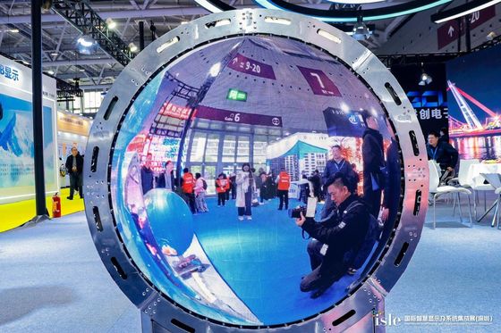 P2.0mm LED Küresel Ekran Serisi 360 Derece Tam Görünüm Ekran Boyutları Özelleştirilebilir