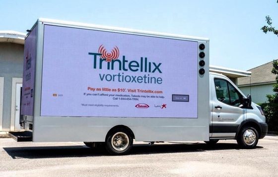 İyi bir fiyat. 2S Sürüş Yöntemleri Dışarıda Mobil Reklam Kamyonu Yüksek Tanımlı Dışarıda LED Pano çevrimiçi