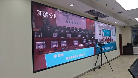 Yüksek Gri Ölçekli COB LED Ekranı P0.9 1.25 1.5mm Kapasitif Dokunma Tipi ile Dijital Poster