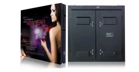 İyi bir fiyat. Özelleştirilebilir Dışarı P2.5mm-P10mm Büyük Su geçirmez LED Reklam Ekranı çevrimiçi